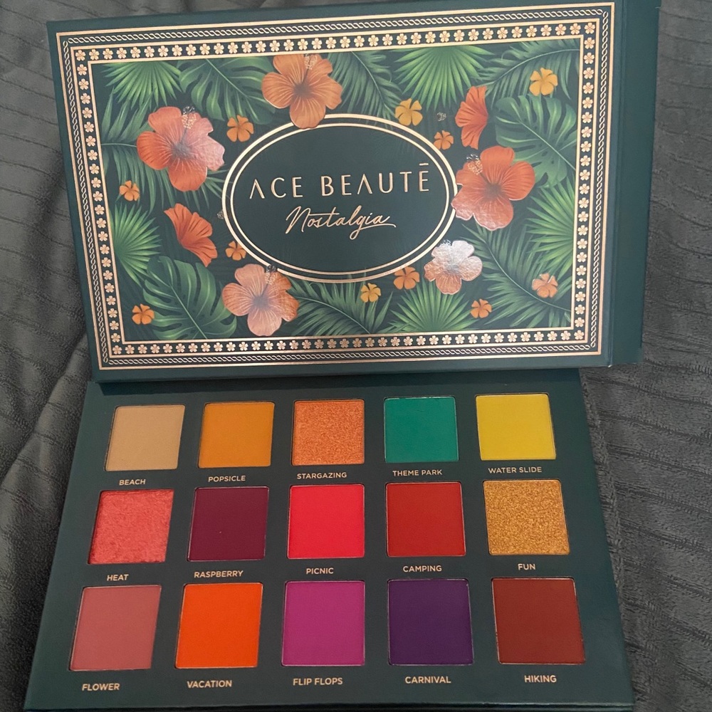 ACE BEAUTÈ PALETTE